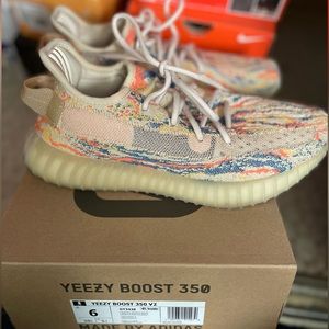 Yeezy Boost 350 - MX Oat (unisex)